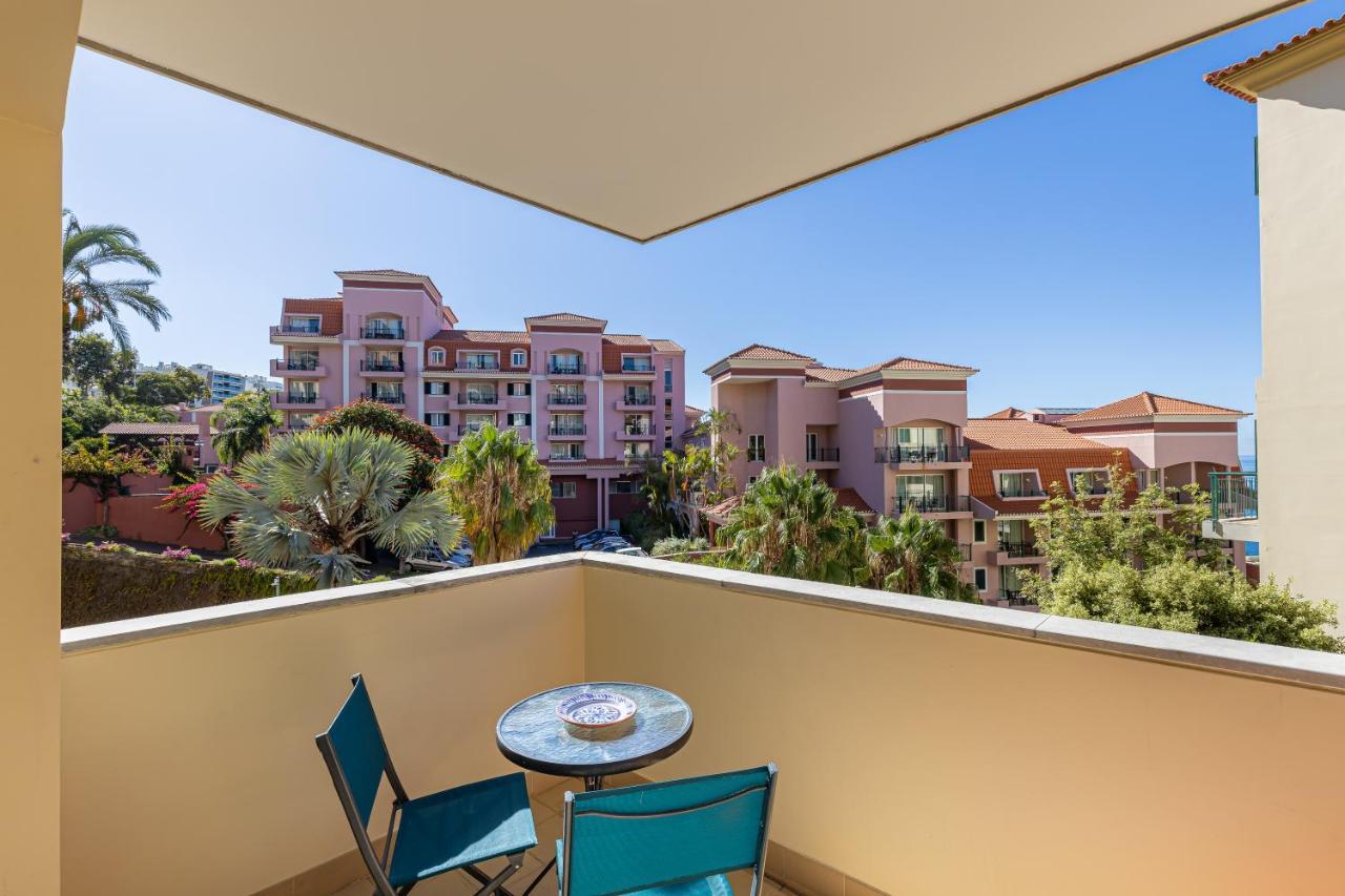 Atlantic Ocean View Apartment 푼샬 외부 사진